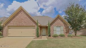 504 Pinebark Cove